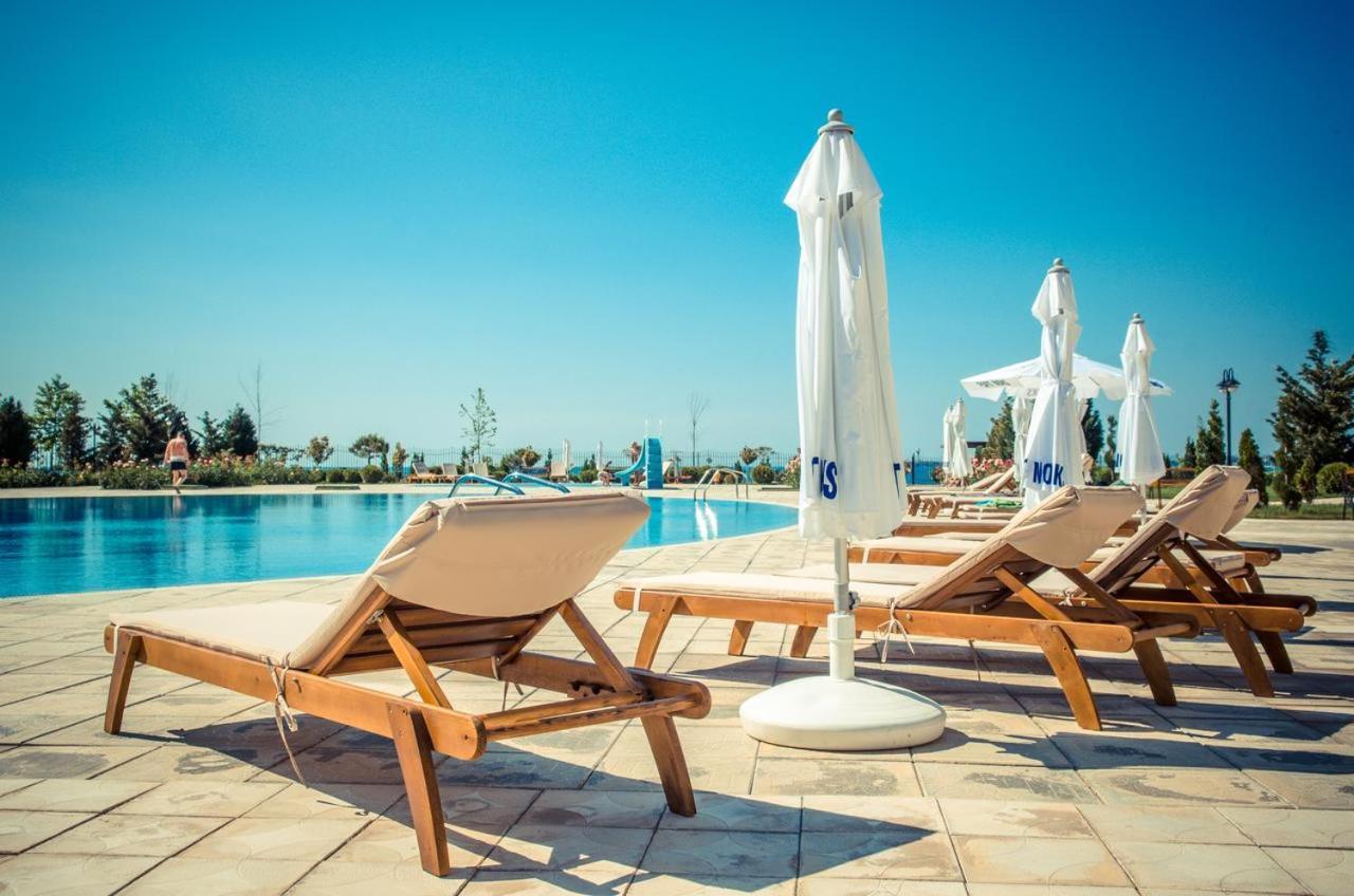 Prestige Fort Beach - Premium Apartments Sveti Vlas Esterno foto