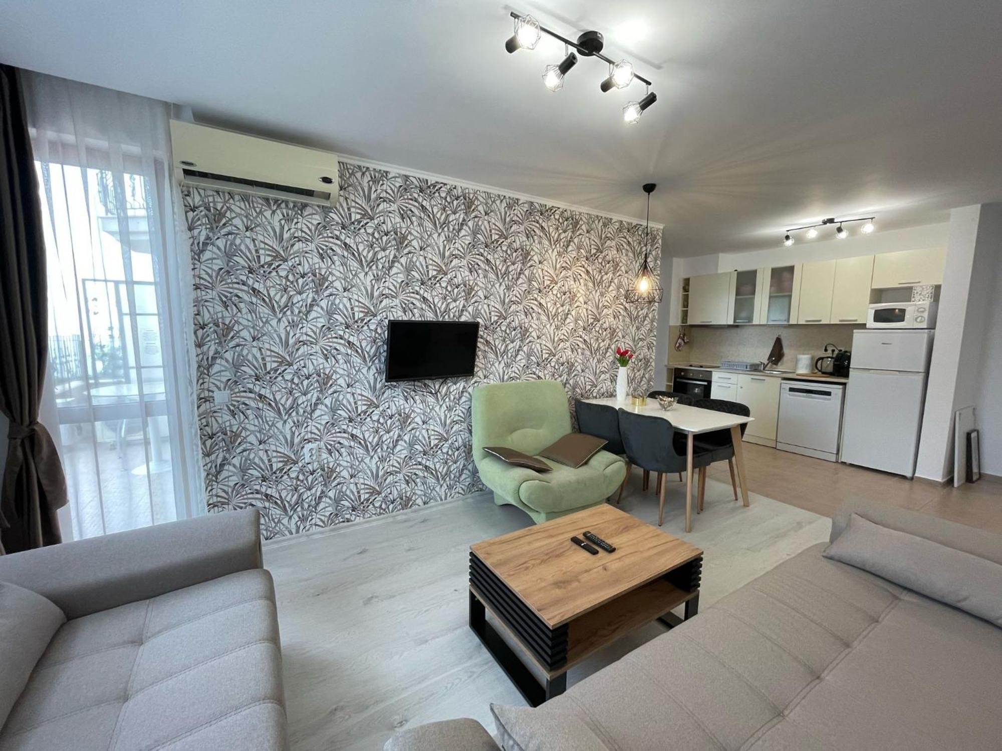 Prestige Fort Beach - Premium Apartments Sveti Vlas Esterno foto